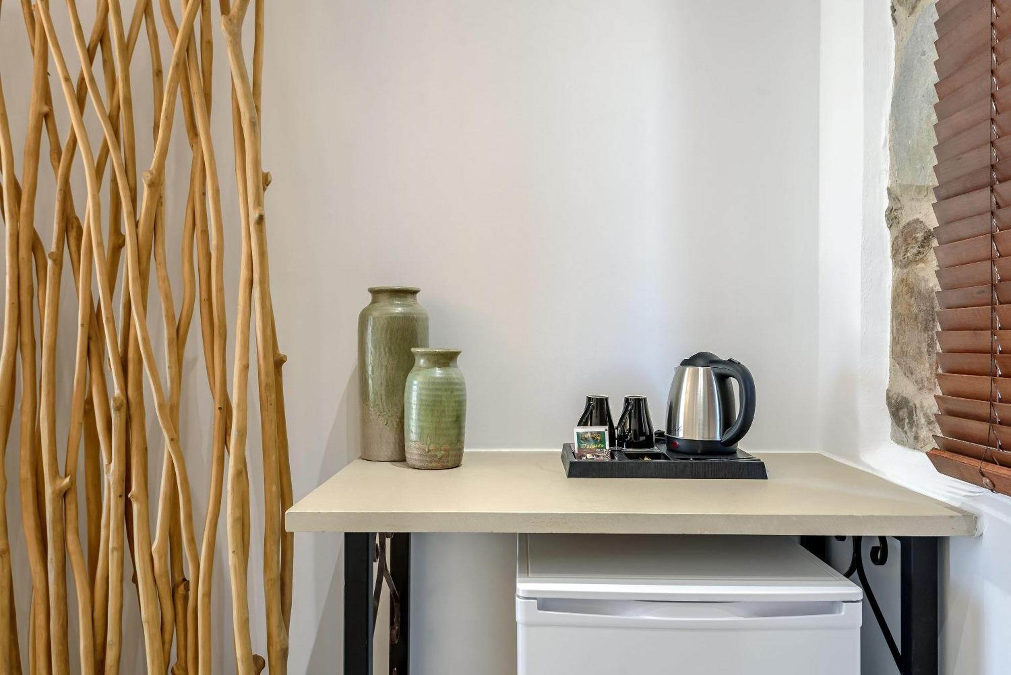 Minos Country Living Apartments Agriles エクステリア 写真