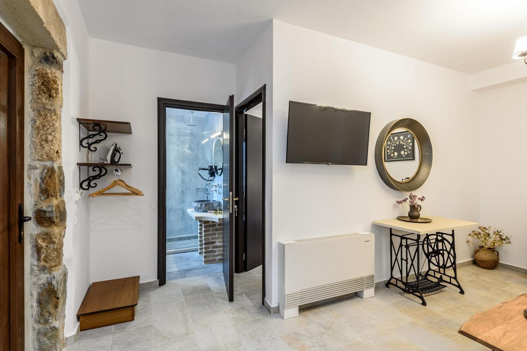 Minos Country Living Apartments Agriles エクステリア 写真