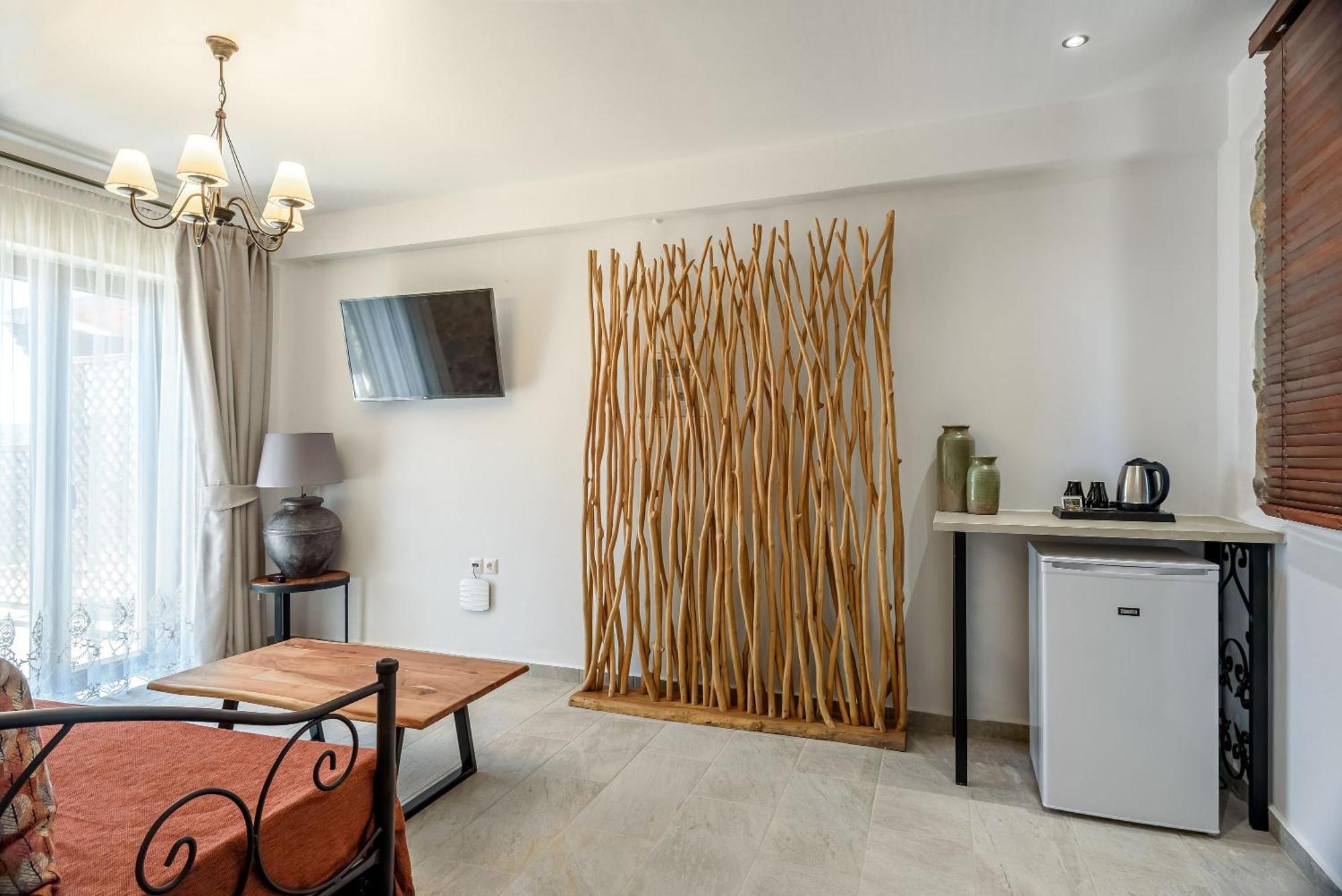 Minos Country Living Apartments Agriles エクステリア 写真